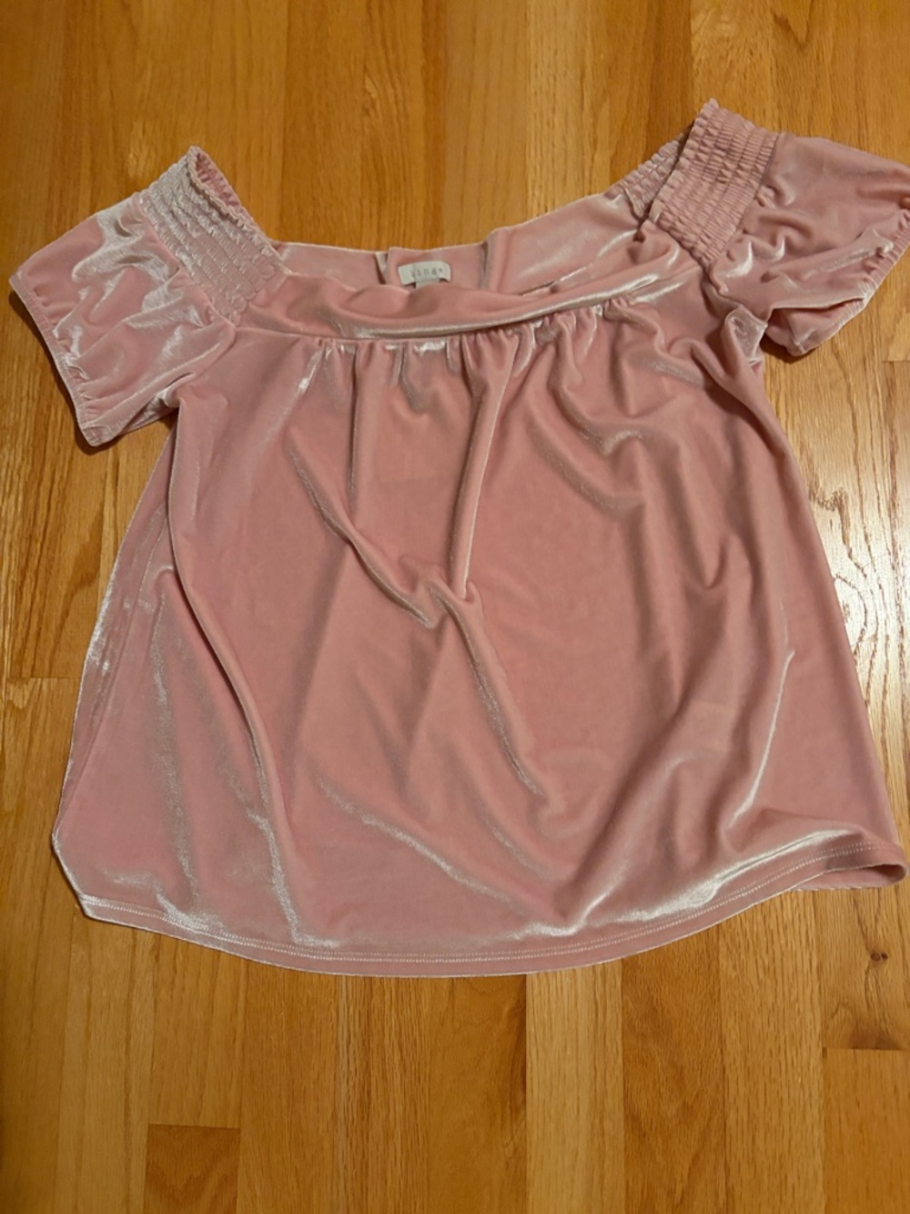Pink Off-Shoulder Velvet Women's Top